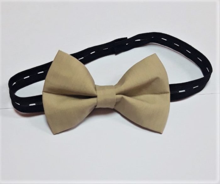 бежова папийонка бежова папийонка