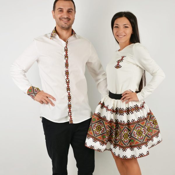 дрехи за двойки с народни мотиви шевица