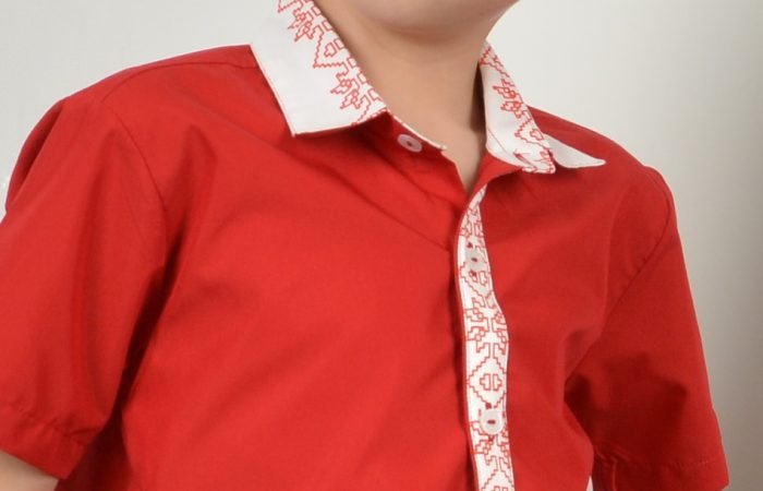 детска риза с фоклорни мотиви