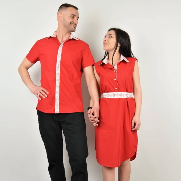 дрехи за ансамбъл с народни мотиви