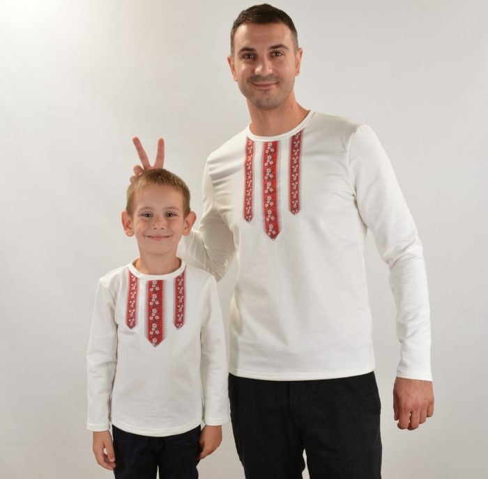 дрехи с народни мотиви шевици