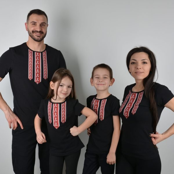 тениски с шевици мама татко и аз
