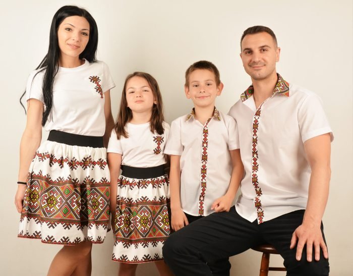 Риза, пола и тениска РОДИНА с етно мотив