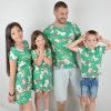 Тениски и панталонки за майка и дете *Flowers* в зелено