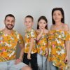еднакви дрехи мама татко и аз Асиметрична туника с паднали рамене Flowers в жълто